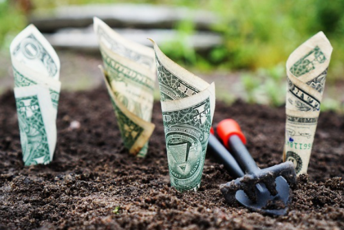 小紅書網店的客服為什么會選擇外包出去？