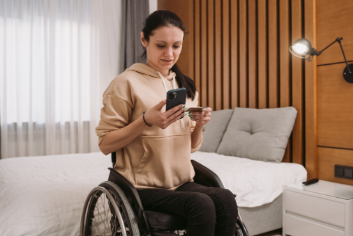 利用客戶“怕買不到”的心理