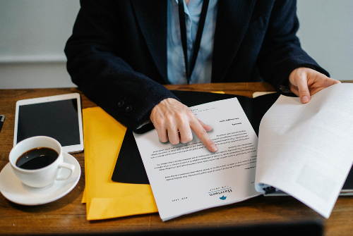 抖店客服外包合同怎么簽？有哪些步驟？