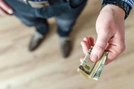 電商大促節(jié)客服外包給第三方服務(wù)機(jī)構(gòu)有什么好處?