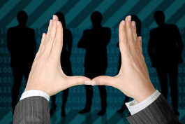 探索抖音店鋪運營商合作客服外包的優勢、劣勢