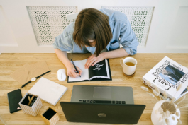 萌萌客抖音客服外包對店鋪好嗎