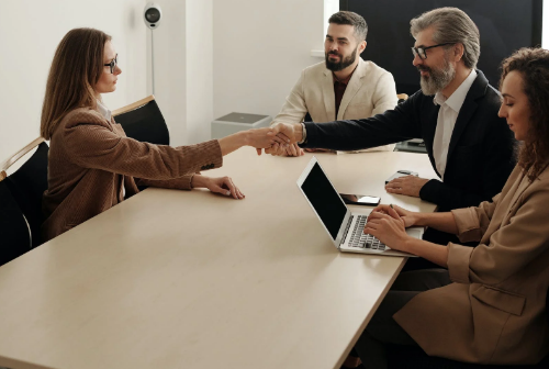 客服外包公司是有益還是有害