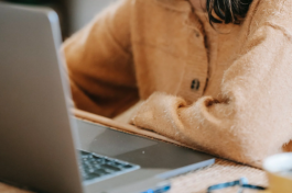 電話客服外包團隊的優點和缺點