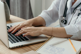 怎么運營客服外包公司