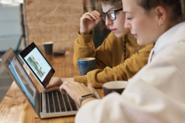 萌萌客客服外包靠譜不