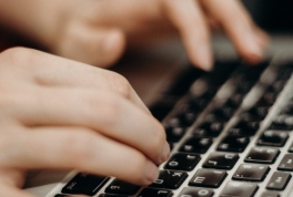 選擇淘寶客服外包一個月要多少錢