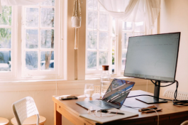 節假日客服外包多少錢一天