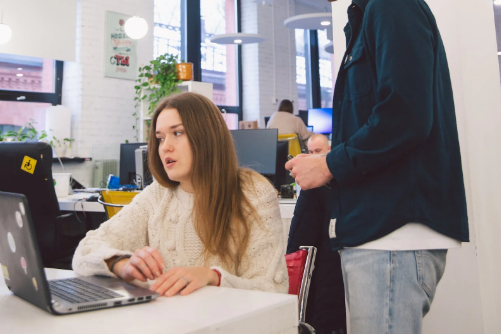 節假日客服外包多少錢一天