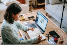 【京東客服外包需要多少錢】京東客服外包怎么按照咨詢量收費(fèi)_京東自招客服與外包客服的價格對比