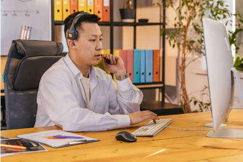 為什么企業要把電話客服外包出去