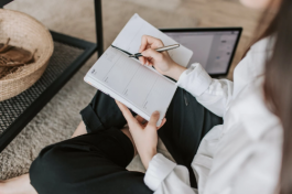 客服外包能解決自建團隊的弊端嗎