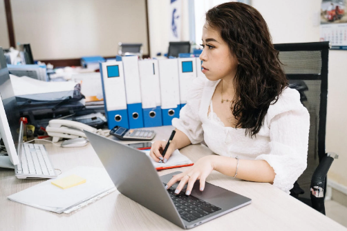 電商客服外包服務市場調(diào)研