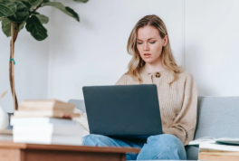 客服該如何與客戶交談,有哪些聊天技巧?