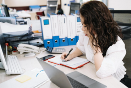 客服話術:用暖心語言贏得消費者的心