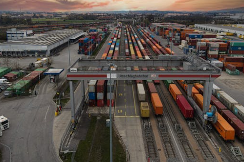 新手網店快遞合作攻略要點有哪些