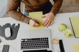 從模仿到創(chuàng)新：電商美工的創(chuàng)意提升指南